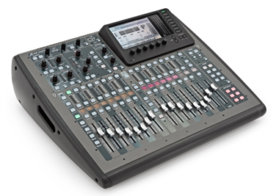 Behringer x32 – Compact